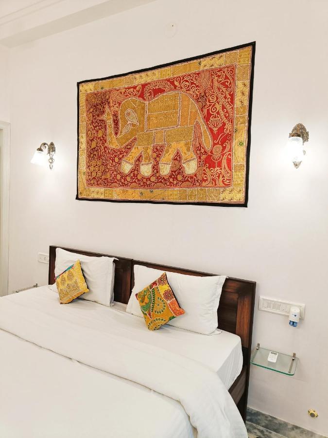 Prakash Ji'S Haveli -Luxurious Lakeside Retreat- Hotel Udaipur Luaran gambar