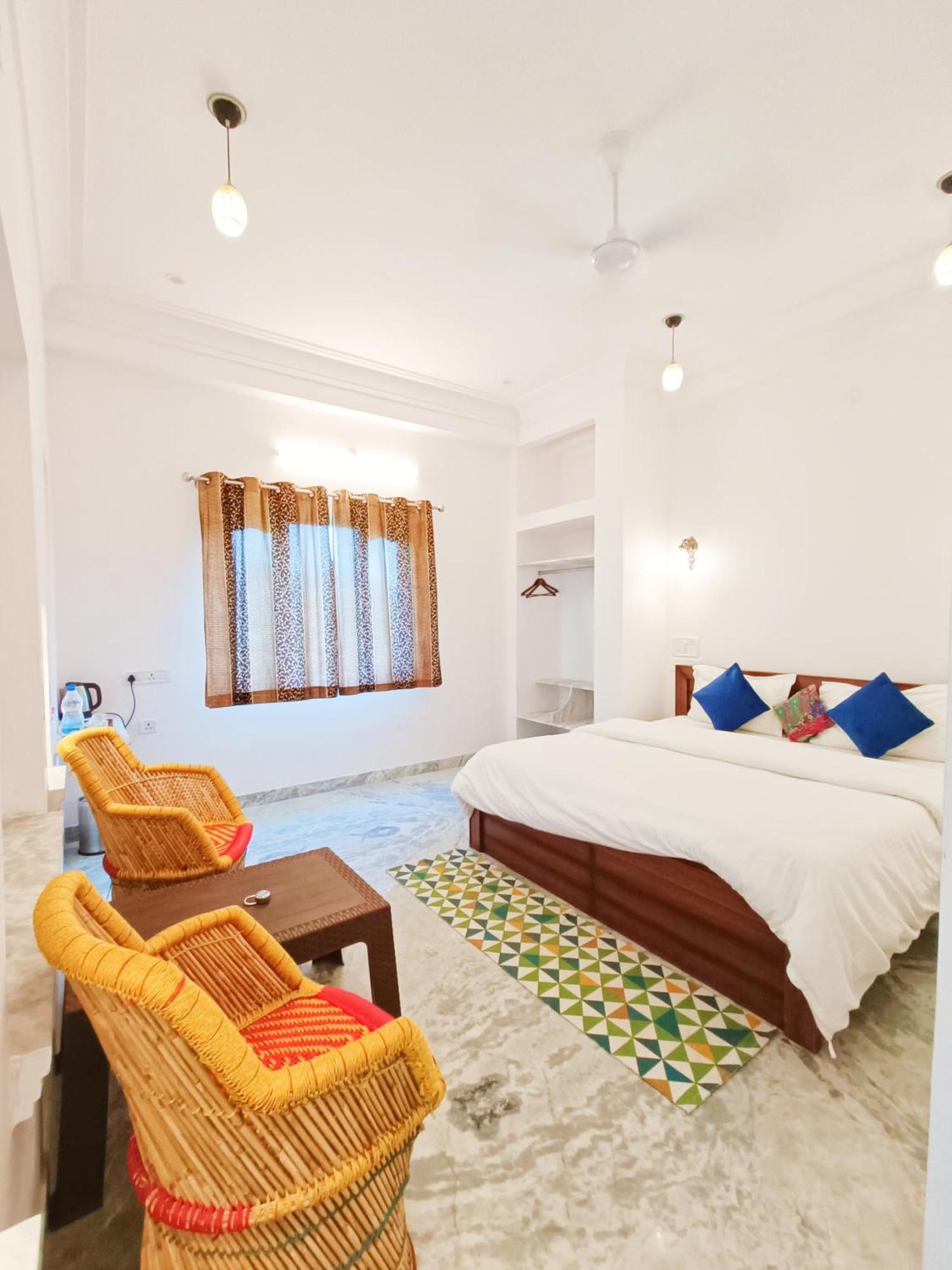 Prakash Ji'S Haveli -Luxurious Lakeside Retreat- Hotel Udaipur Bilik gambar